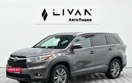 Toyota Highlander III, 2015 год, 2 675 000 рублей, 3 фотография
