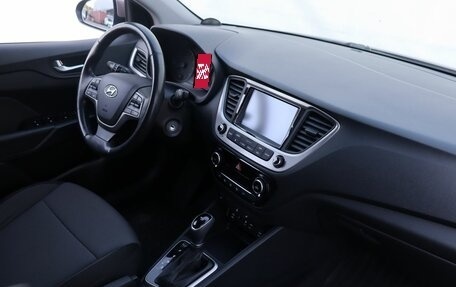 Hyundai Solaris II рестайлинг, 2018 год, 1 350 000 рублей, 10 фотография