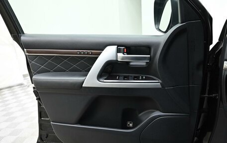 Toyota Land Cruiser 200, 2015 год, 4 405 000 рублей, 12 фотография