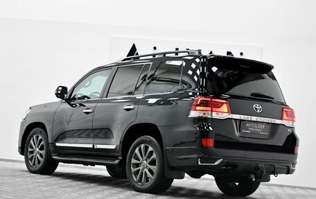 Toyota Land Cruiser 200, 2015 год, 4 405 000 рублей, 24 фотография