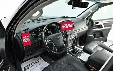 Toyota Land Cruiser 200, 2015 год, 4 405 000 рублей, 13 фотография