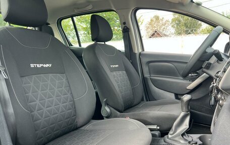 Renault Sandero II рестайлинг, 2016 год, 799 000 рублей, 10 фотография