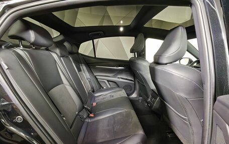 Toyota Camry, 2024 год, 3 996 000 рублей, 16 фотография