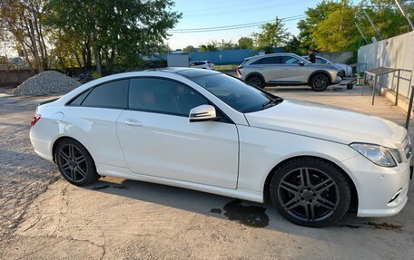 Mercedes-Benz E-Класс, 2011 год, 1 350 000 рублей, 11 фотография