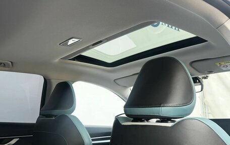 Geely Emgrand, 2023 год, 2 100 111 рублей, 12 фотография