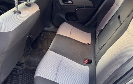 Chevrolet Cruze II, 2013 год, 670 000 рублей, 7 фотография