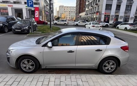 Chevrolet Cruze II, 2013 год, 670 000 рублей, 3 фотография