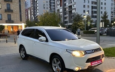 Mitsubishi Outlander III рестайлинг 3, 2012 год, 1 150 000 рублей, 1 фотография