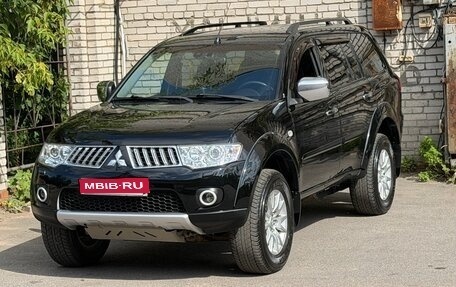 Mitsubishi Pajero Sport II рестайлинг, 2013 год, 1 850 000 рублей, 1 фотография