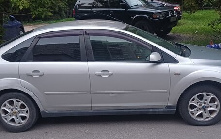 Ford Focus II рестайлинг, 2005 год, 170 000 рублей, 2 фотография