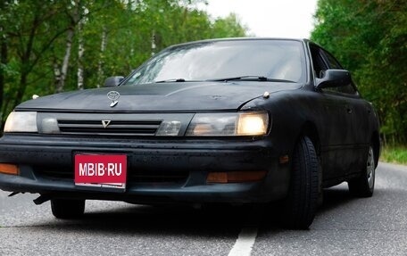 Toyota Vista, 1992 год, 300 000 рублей, 4 фотография