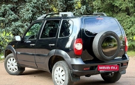 Chevrolet Niva I рестайлинг, 2010 год, 458 000 рублей, 4 фотография