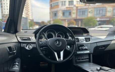 Mercedes-Benz E-Класс, 2013 год, 1 990 000 рублей, 10 фотография