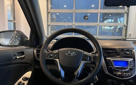Hyundai Solaris II рестайлинг, 2013 год, 520 000 рублей, 10 фотография