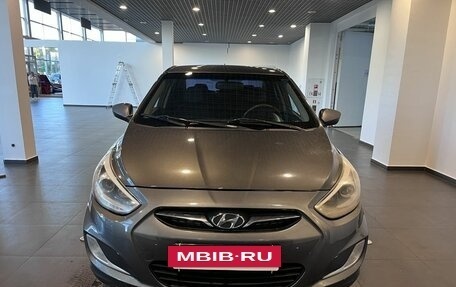 Hyundai Solaris II рестайлинг, 2013 год, 520 000 рублей, 8 фотография