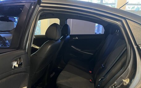 Hyundai Solaris II рестайлинг, 2013 год, 520 000 рублей, 19 фотография