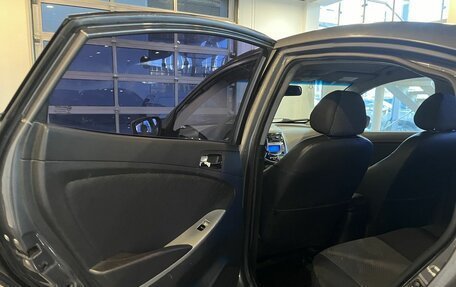 Hyundai Solaris II рестайлинг, 2013 год, 520 000 рублей, 20 фотография