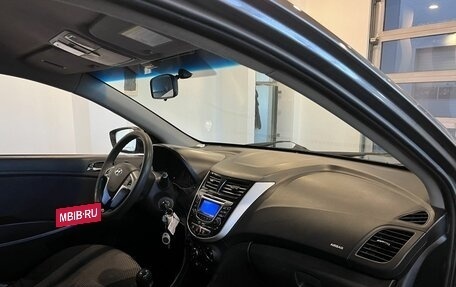 Hyundai Solaris II рестайлинг, 2013 год, 520 000 рублей, 11 фотография