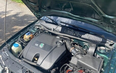 Skoda Octavia IV, 2001 год, 325 000 рублей, 7 фотография