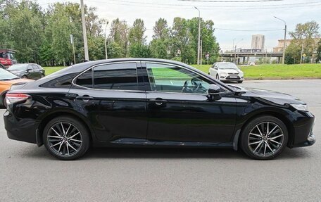 Toyota Camry, 2022 год, 3 490 000 рублей, 6 фотография