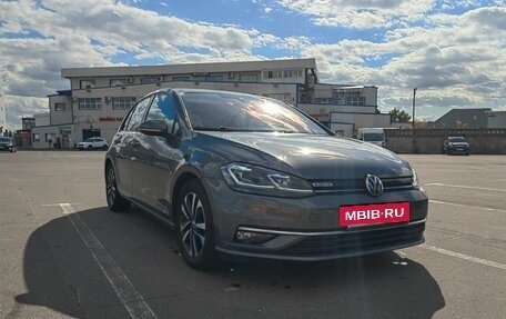 Volkswagen Golf VII, 2019 год, 1 800 000 рублей, 7 фотография