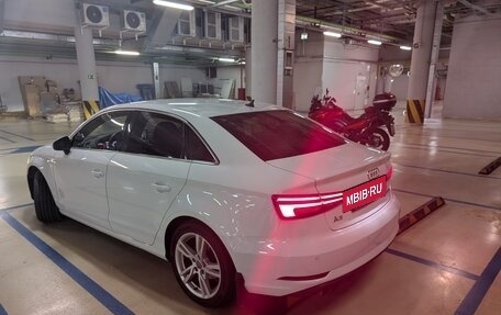 Audi A3, 2019 год, 2 400 000 рублей, 4 фотография