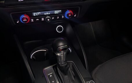 Audi A3, 2019 год, 2 400 000 рублей, 12 фотография