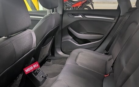 Audi A3, 2019 год, 2 400 000 рублей, 9 фотография