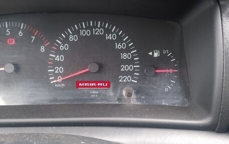 Toyota Corolla, 2004 год, 450 000 рублей, 18 фотография