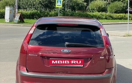 Ford Focus II рестайлинг, 2005 год, 199 000 рублей, 3 фотография