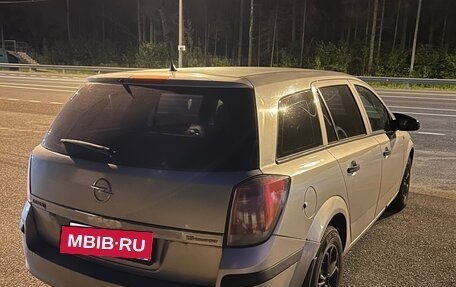 Opel Astra H, 2004 год, 290 000 рублей, 3 фотография