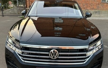 Volkswagen Touareg III, 2018 год, 5 190 000 рублей, 12 фотография