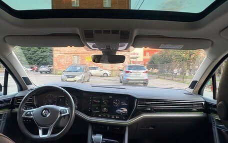 Volkswagen Touareg III, 2018 год, 5 190 000 рублей, 20 фотография