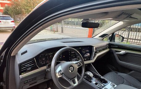 Volkswagen Touareg III, 2018 год, 5 190 000 рублей, 22 фотография
