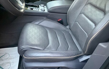 Volkswagen Touareg III, 2018 год, 5 190 000 рублей, 23 фотография