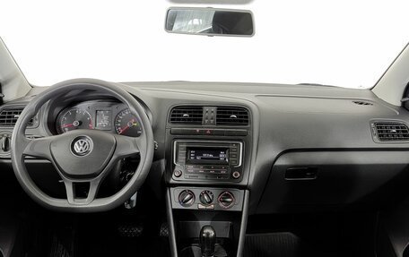 Volkswagen Polo VI (EU Market), 2019 год, 1 320 000 рублей, 13 фотография