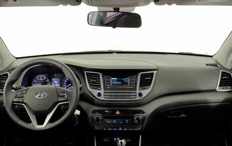 Hyundai Tucson III, 2015 год, 1 750 000 рублей, 13 фотография