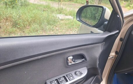 KIA Rio III рестайлинг, 2013 год, 550 000 рублей, 10 фотография