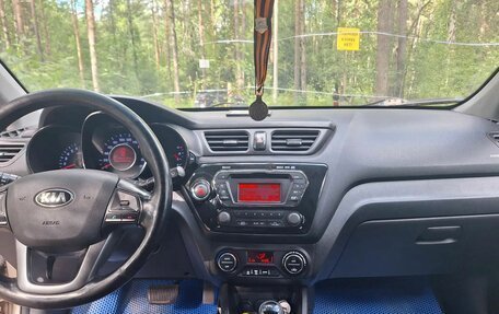 KIA Rio III рестайлинг, 2013 год, 550 000 рублей, 6 фотография