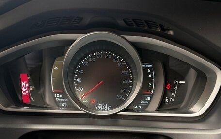 Volvo V40 Cross Country I, 2014 год, 1 550 000 рублей, 6 фотография