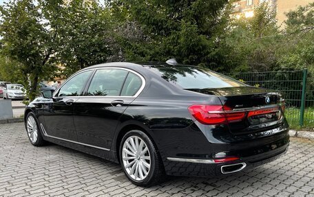 BMW 7 серия, 2017 год, 3 590 000 рублей, 2 фотография