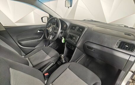 Volkswagen Polo VI (EU Market), 2013 год, 447 000 рублей, 13 фотография