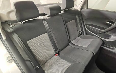 Volkswagen Polo VI (EU Market), 2013 год, 447 000 рублей, 17 фотография