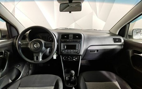 Volkswagen Polo VI (EU Market), 2013 год, 447 000 рублей, 14 фотография