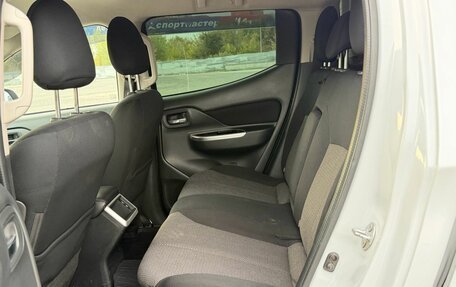 Mitsubishi L200 IV рестайлинг, 2019 год, 2 990 000 рублей, 27 фотография