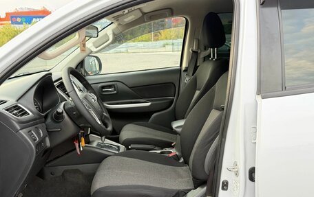 Mitsubishi L200 IV рестайлинг, 2019 год, 2 990 000 рублей, 30 фотография