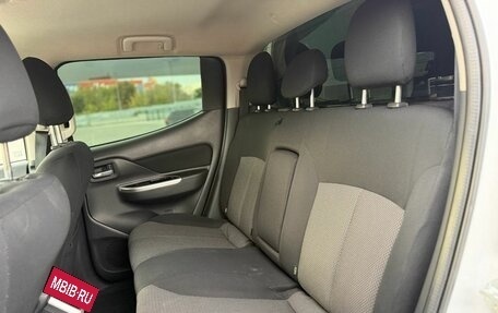 Mitsubishi L200 IV рестайлинг, 2019 год, 2 990 000 рублей, 28 фотография