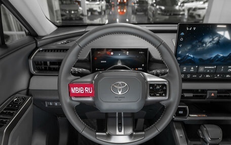 Toyota RAV4, 2026 год, 4 120 000 рублей, 11 фотография