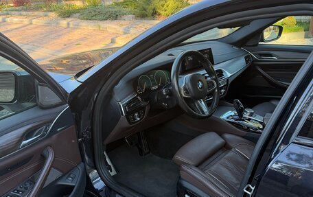 BMW 5 серия, 2019 год, 3 950 000 рублей, 11 фотография