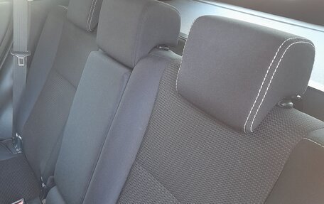 Toyota RAV4, 2017 год, 2 300 000 рублей, 12 фотография
